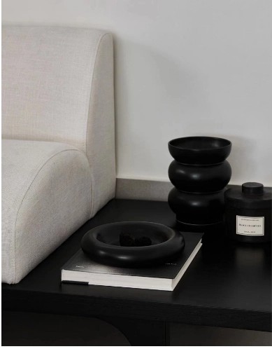 Minimalist Artisan Ceramic Plate — photo 3