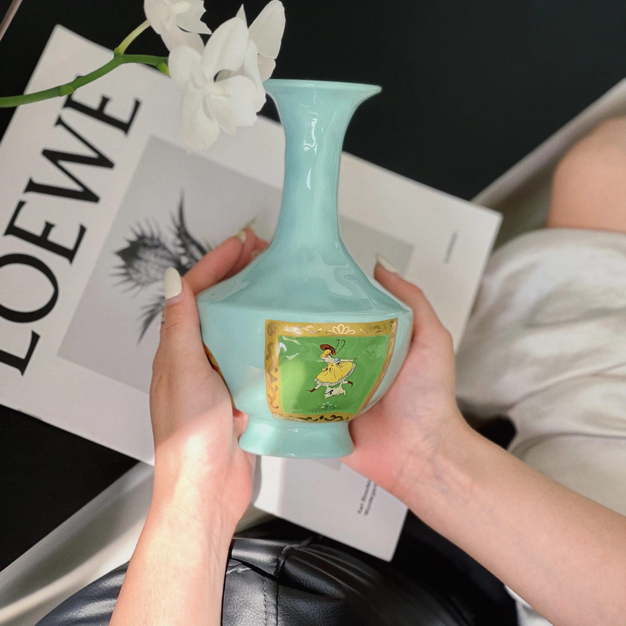 Nordic Ceramic Vase Handmade - Image 2